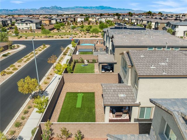 2915 Roaming Palmer Road, North Las Vegas, NV 89086