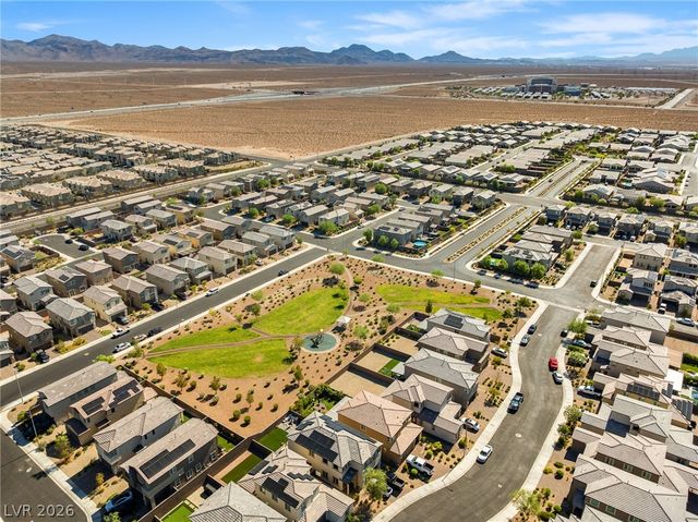 2915 Roaming Palmer Road, North Las Vegas, NV 89086