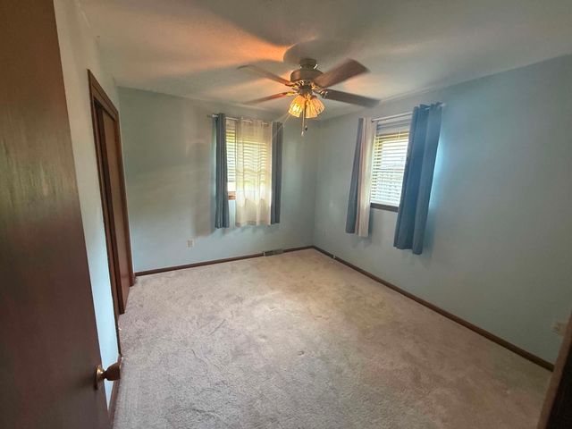 442 31st Avenue, East Moline, IL 61244