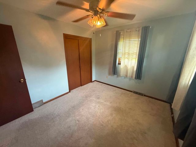 442 31st Avenue, East Moline, IL 61244