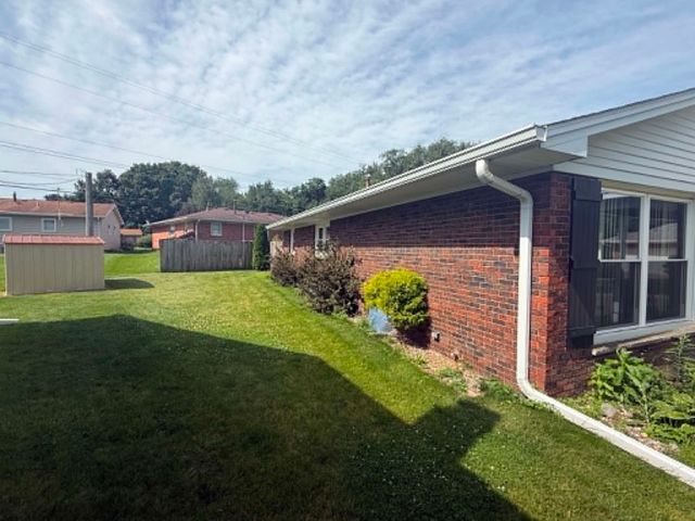 442 31st Avenue, East Moline, IL 61244