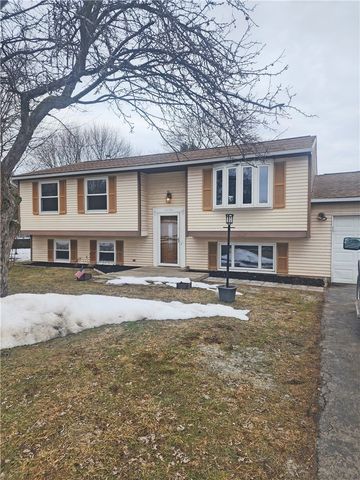 3258 Wildflower Drive, Walworth, NY 14568