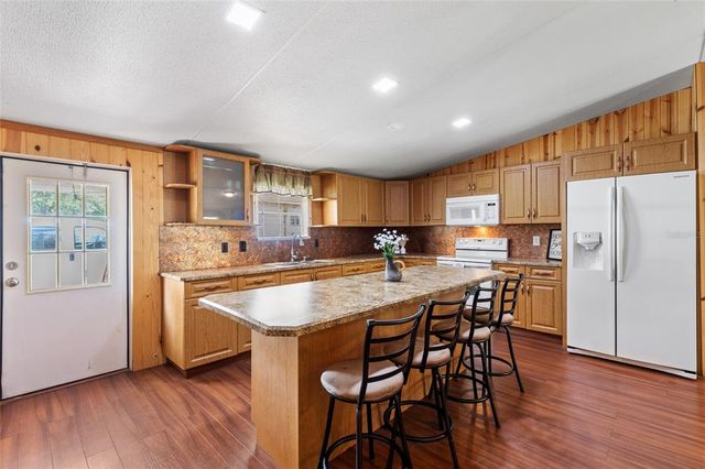 11050 NE 85TH AVENUE, Bronson, FL 32621