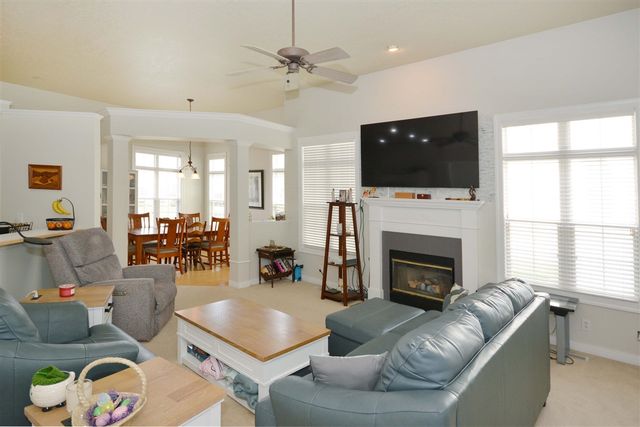 7089 Bolingbrook Drive, Portage, MI 49024