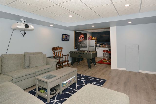 7089 Bolingbrook Drive, Portage, MI 49024