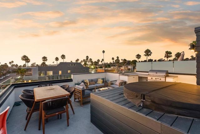 508 N Tremont Street A, Oceanside, CA 92054