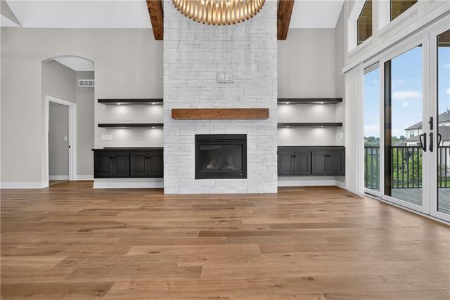 12501 W 169th Street, Overland Park, KS 66221