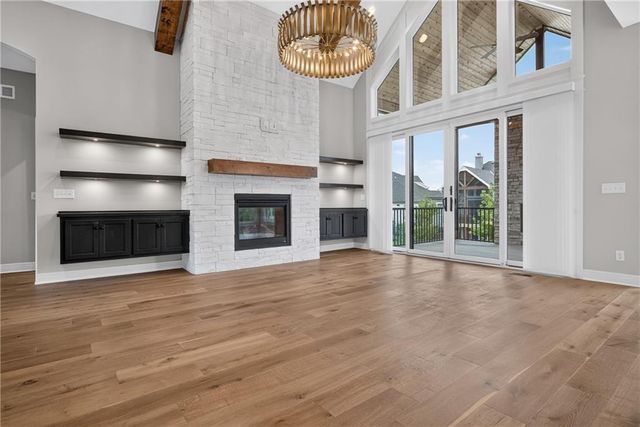 12501 W 169th Street, Overland Park, KS 66221