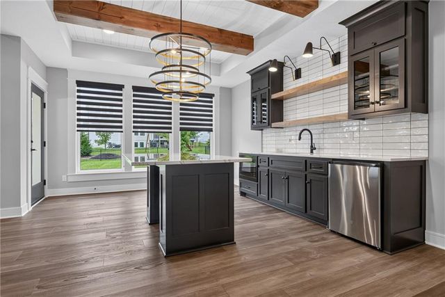 12501 W 169th Street, Overland Park, KS 66221