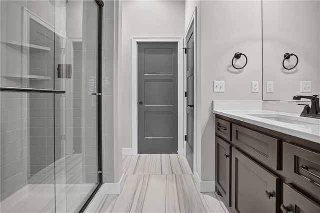 12501 W 169th Street, Overland Park, KS 66221