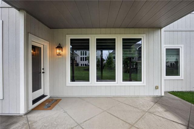 12501 W 169th Street, Overland Park, KS 66221