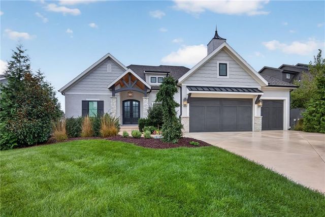 12501 W 169th Street, Overland Park, KS 66221