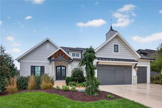 12501 W 169th Street, Overland Park, KS 66221
