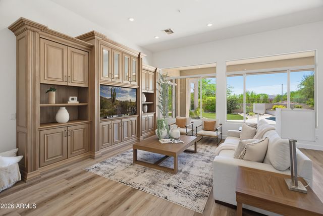 7413 E Wing Shadow Road, Scottsdale, AZ 85255