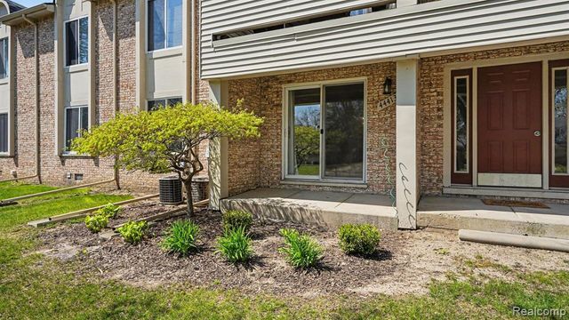 44413 Savery Drive, Canton, MI 48187