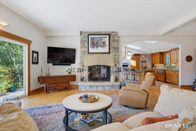 26 Pent Road, Weston, CT 06883