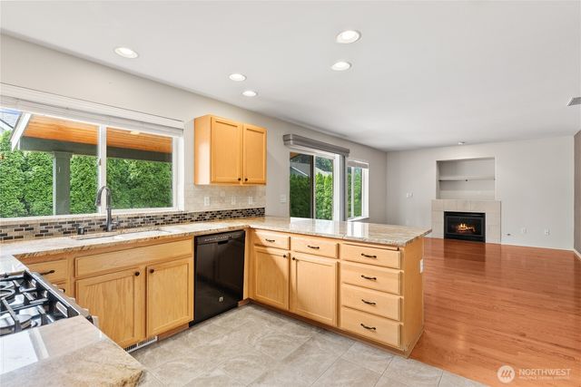 7614 138th Street Ct E, Puyallup, WA 98373
