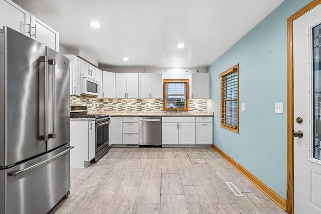 156 Chestnut Street, Lodi, WI 53555
