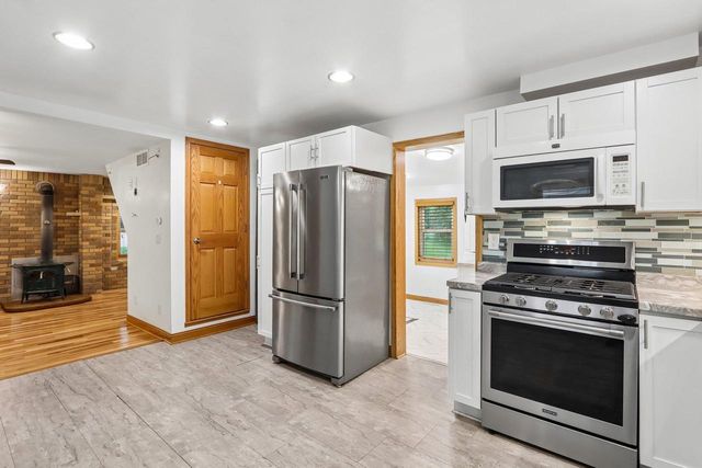 156 Chestnut Street, Lodi, WI 53555