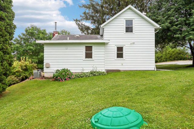 156 Chestnut Street, Lodi, WI 53555