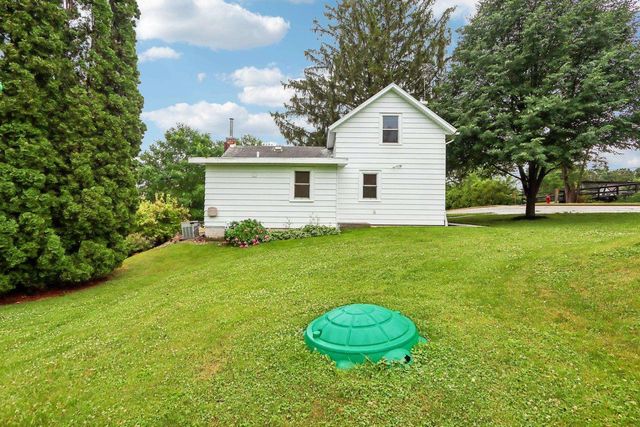 156 Chestnut Street, Lodi, WI 53555
