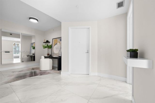 2900 NE 7th Avenue 1902, Miami, FL 33137