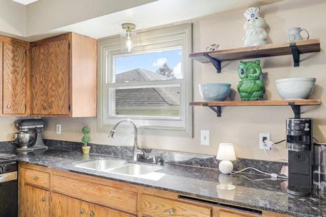 808 Norwood Avenue, Anoka, MN 55303