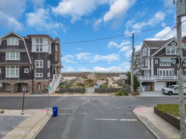 511 N Highway 35, Mantoloking, NJ 08738