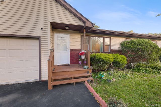 241 Garden Street, New Windsor, NY 12553