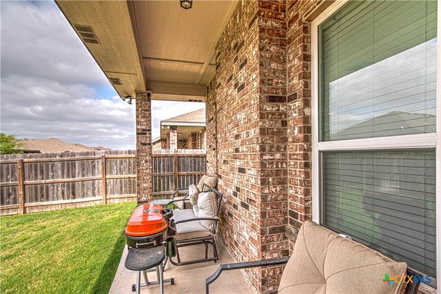 902 Earp Drive, Killeen, TX 76542