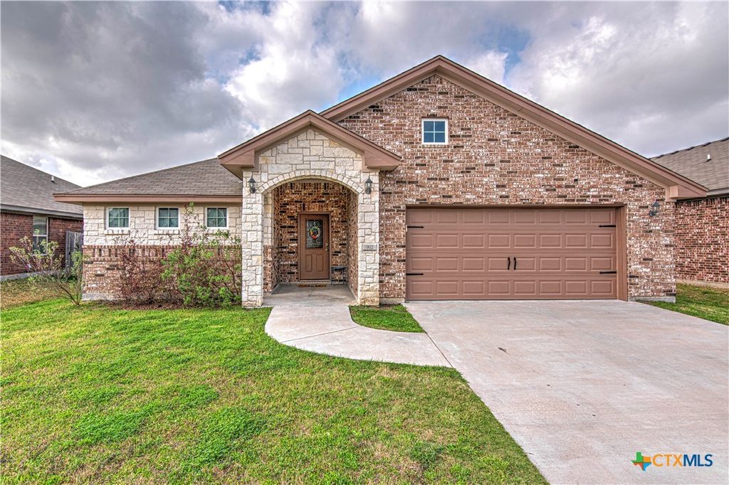 902 Earp Drive, Killeen, TX 76542