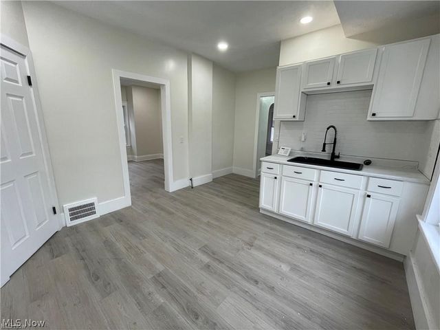 9703 Elwell Avenue, Cleveland, OH 44104