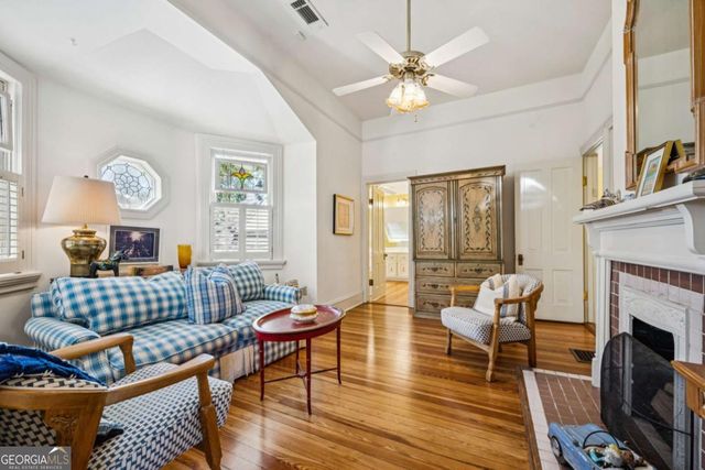 36 Delta Place NE, Atlanta, GA 30307