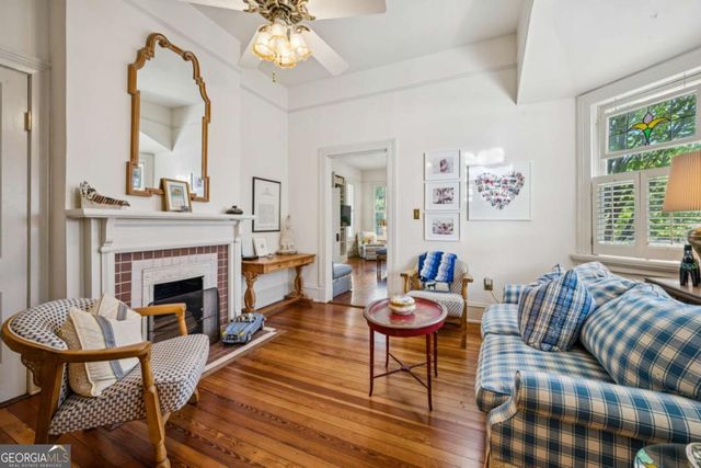 36 Delta Place NE, Atlanta, GA 30307