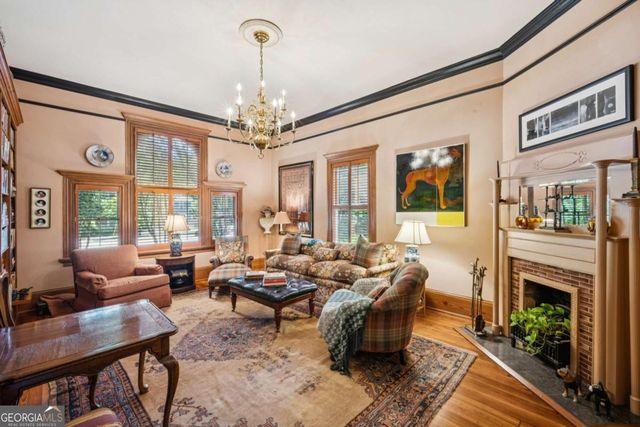 36 Delta Place NE, Atlanta, GA 30307