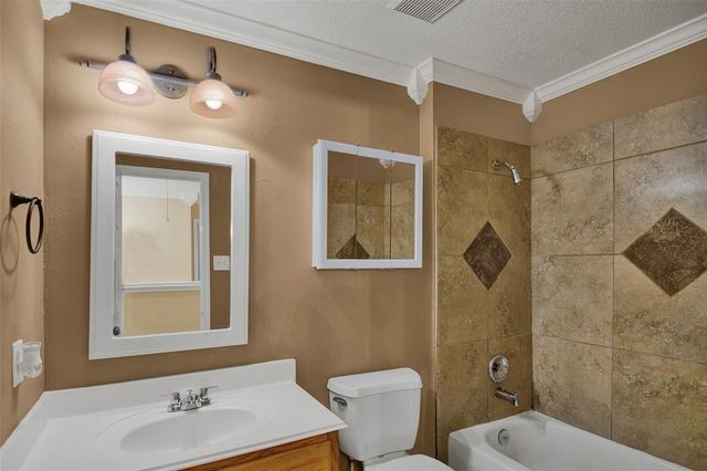 12027 Thornburg Lane, Houston, TX 77067