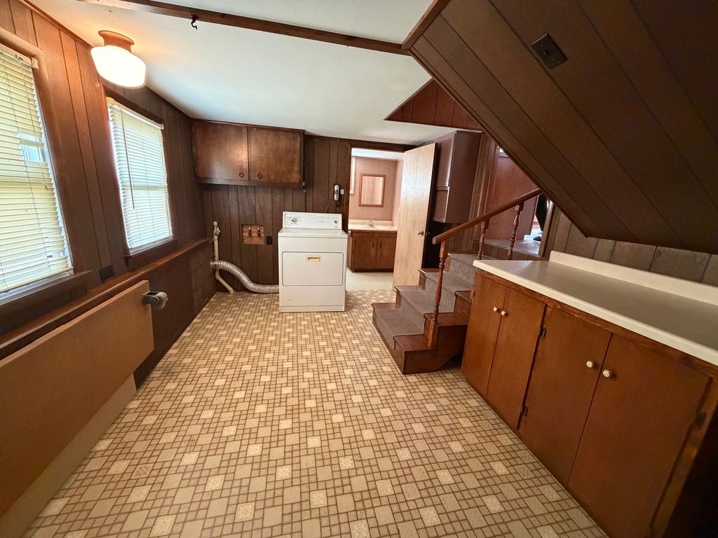 Image 20 of property listing at 3580 Odin Road, Odin, IL 62870