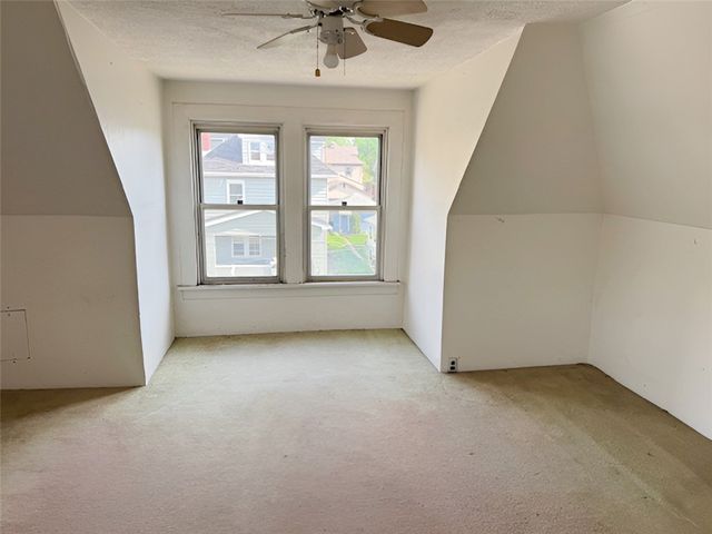 433 Mellon Ave, Baden, PA 15005
