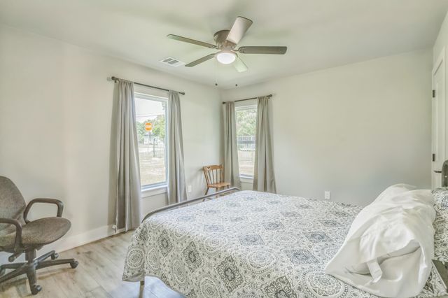 2403 Belaire East LN, Granite Shoals, TX 78654