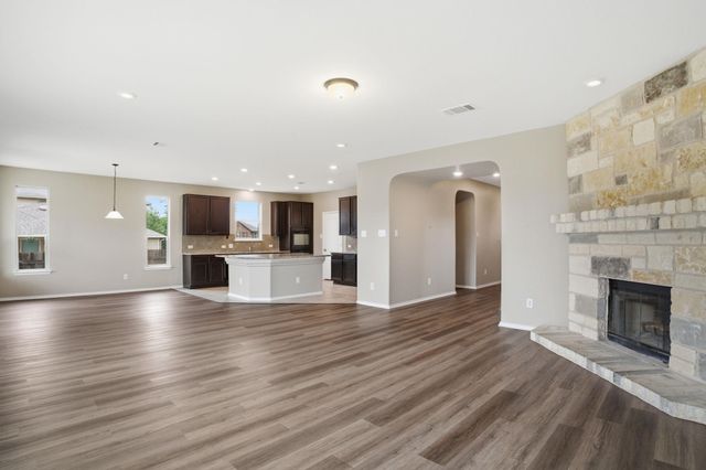 670 Landon Samuel LOOP, Pflugerville, TX 78660