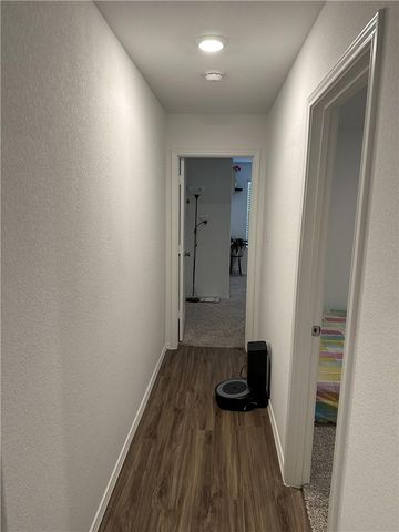 202 Coventry DR, Hutto, TX 78634