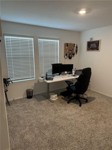 202 Coventry DR, Hutto, TX 78634