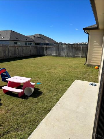 202 Coventry DR, Hutto, TX 78634