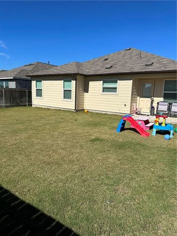 202 Coventry DR, Hutto, TX 78634