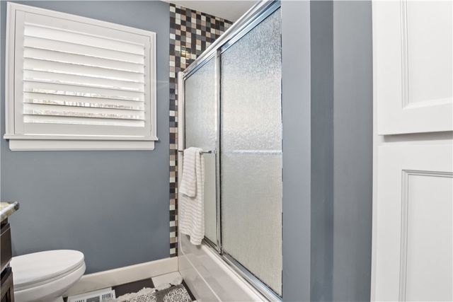 1617 W Shadowridge Drive, Fayetteville, AR 72701