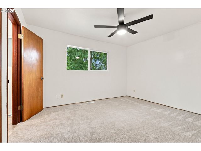 11395 Sw 13TH St, Beaverton, OR 97005