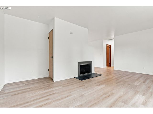 11395 Sw 13TH St, Beaverton, OR 97005