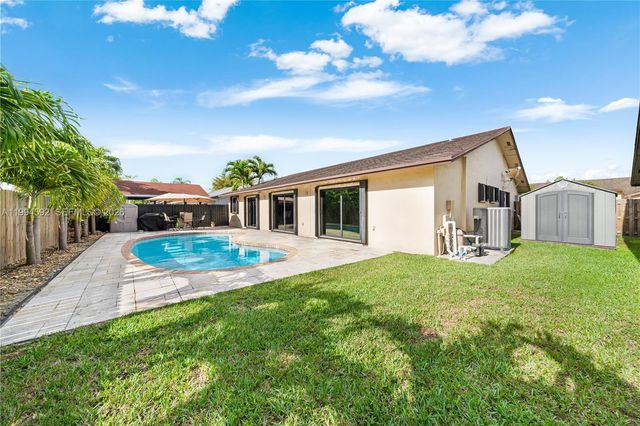 10268 SW 145th Ct, Miami, FL 33186