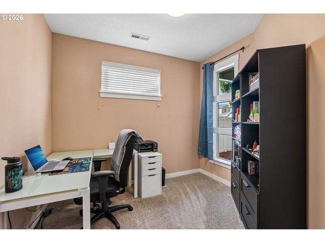 7631 Ne 61ST Way, Vancouver, WA 98662