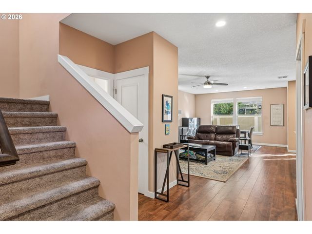 7631 Ne 61ST Way, Vancouver, WA 98662